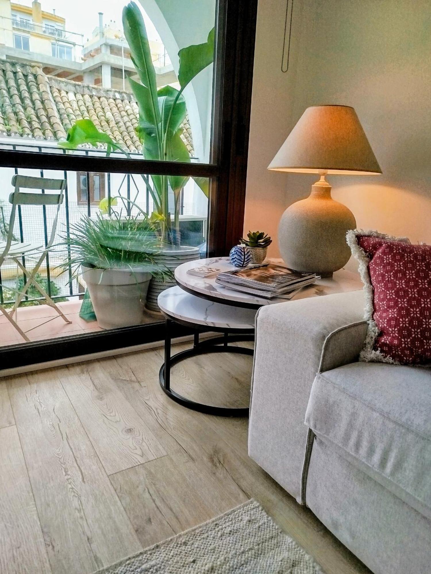 Impressive Apartment With 3 Bedrooms Metres From The Beach 埃斯特波纳 外观 照片